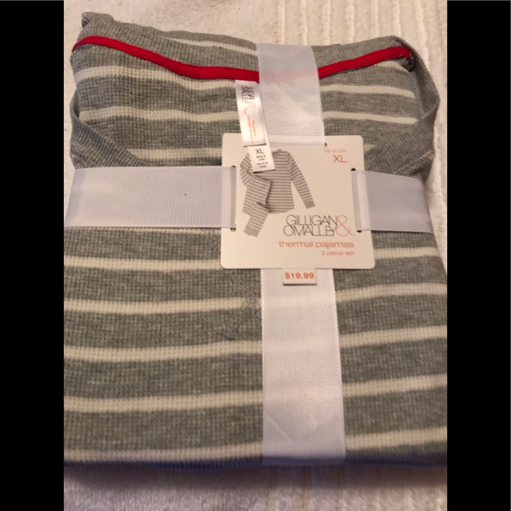 New thermal pajamas 2 pc. Set